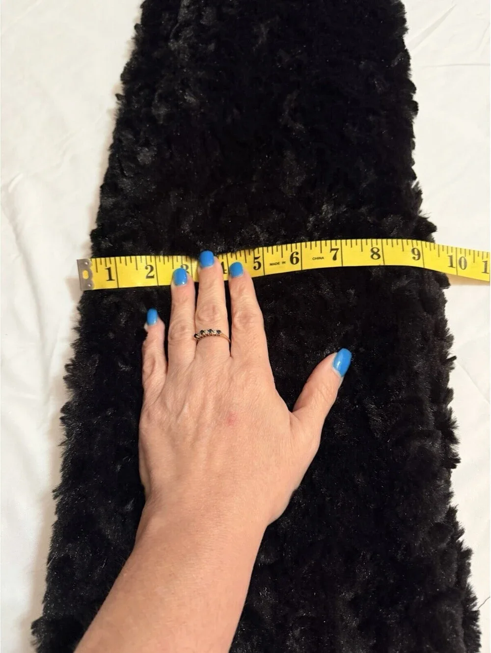 Woman's Black Winter Infinity Scarf Soft Faux Fur